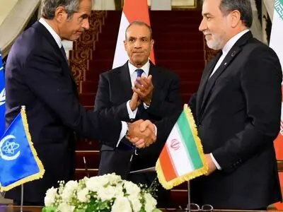 اتصالات مصرية مع إيران والوكالة الدولية لمناقشة التطورات النووية السلمية