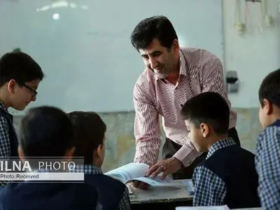 لغو ابلاغِ تدریس به دلایل نامعلوم/ معلمانِ حق‌التدریس با ماهی یک میلیون تومان روزگار می‌گذرانند!