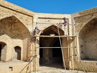 پایان مرمت کاروانسرای شاه‌عباسی میامی