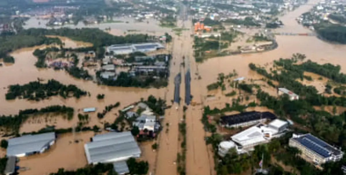 افزایش تلفات بارش‌های سیل‌آسا در جنوب آسیا به بیش از ۵۰۰ نفر