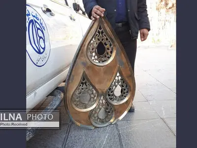  تندیس"تقدیس" تناولی پیدا شد/ مسئول موزه هنرهای معاصر اصفهان: از سال پیش در خواست انتقال تندیس را به موزه داده بودم