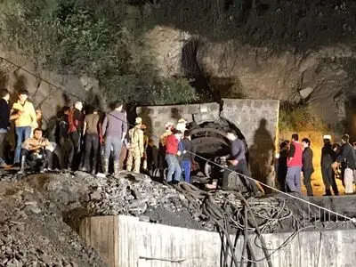 امکان عملیات امدادرسانی به کارگران معدن آزادشهر تا چهار روز دیگر 