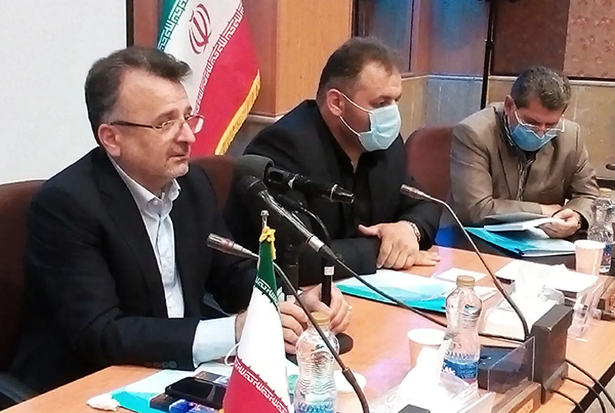 داورزنی: توجه فدراسیون به والیبال ساحلی و والیبال روی برف / انوشیروانی: حمایت از باشگاه های خصوصی از وظایف هیات‌های ورزشی است
