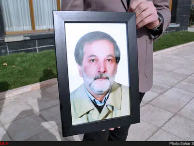 شجاع‌زاده از طریق لابی‌ها و جنجال‌های تلویزیونی مشهور نشد/مرد اول سینمای ایران سانسور شد+عکس