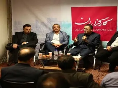 کیانوش‌راد: اصولگرایان تک حزبی بودن را یک ایده‌آل می‌داند/ خانجانی: کشور ما واجد شرایط نظام حزبی نیست