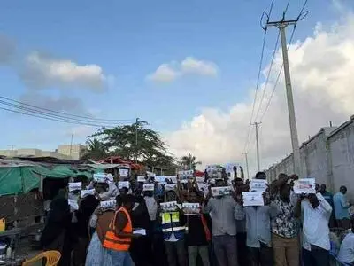 اعتصاب کارگران فرودگاه‌های سومالی در اعتراض به پیمانکار ترکیه‌ای/ یک دلار دستمزد روزانه!