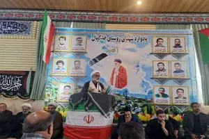 اگر دشمن توان شکست انقلاب را داشت هیچ وقت به مذاکره با ایران روی نمی‌آورد