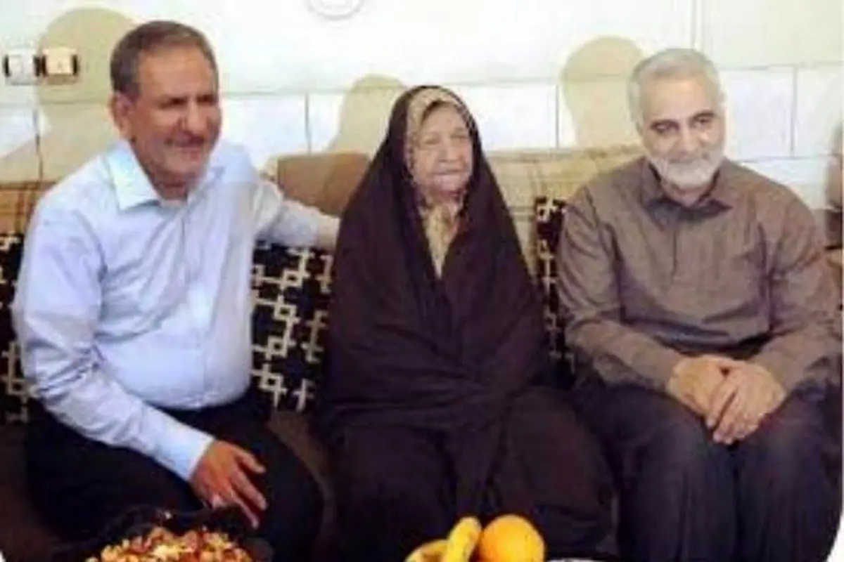 Major General Soleimani pays visit to vice president's family + photos