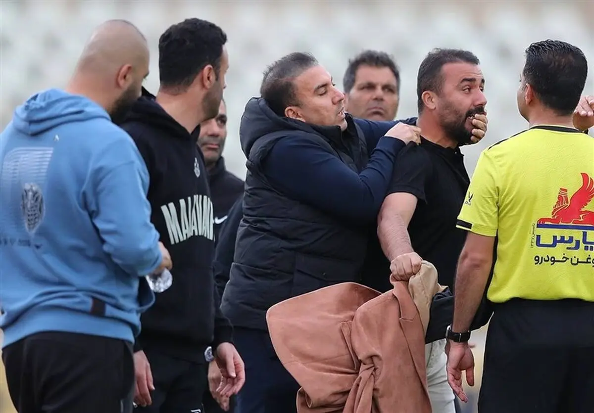 هفته زشت فوتبال ایران: از خشونت در اراک تا درگیری در پارکینگ!