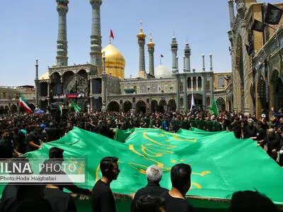مراسم روز عاشورای حسینی در حرم مطهر حضرت معصومه(س)