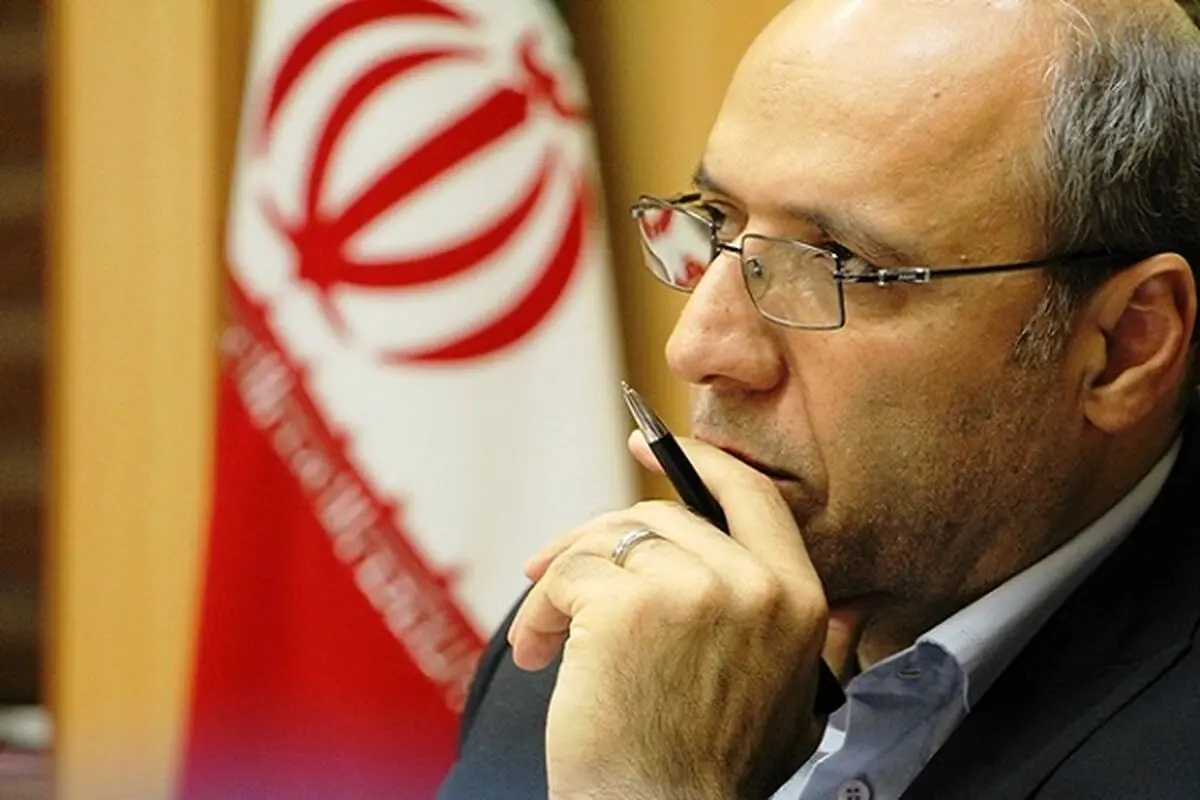 اولویت شهرداری تهران باید تکمیل پروژه‌های نیمه‌تمام باشد