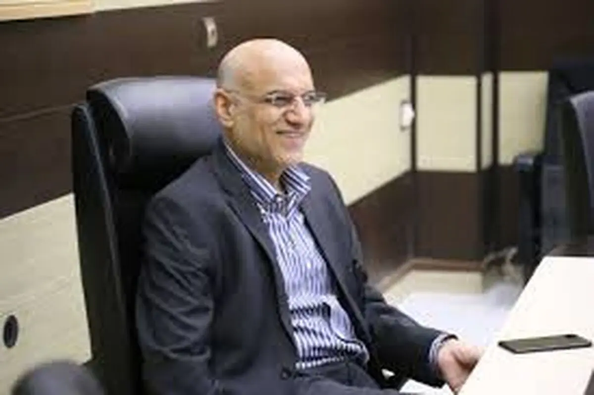 فتحی: بازیکن عراقی را نمی‌خواهیم/ تیام نه، برای کار شخصی به دوبی رفتم!