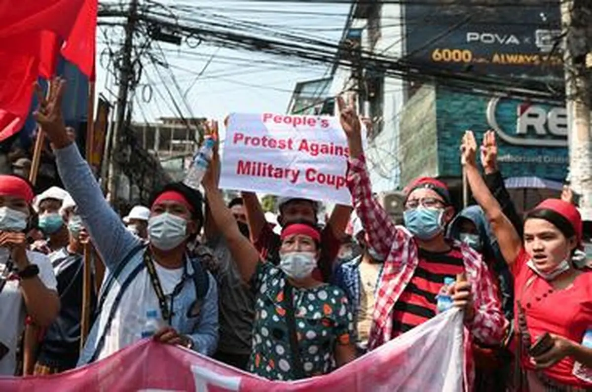 Tens of thousands gather for second day of street protests in Myanmar