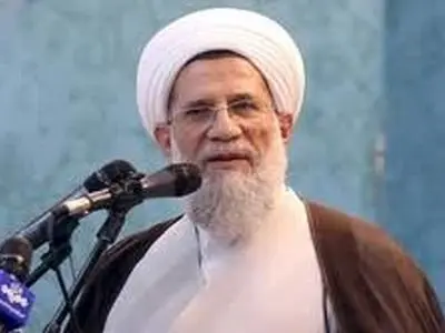 با دفاع هوشمندانه باید دشمن را از جغرافیای فکری مردم بتارانیم