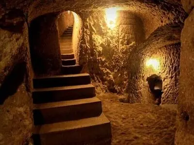 دستکندها و شهرهای زیرزمینی آماده استفاده پناهگاهی / میراث باستانی جان پناه مردم ایران