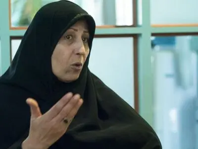 انتقاد فاطمه هاشمی از طرح ممنوعیت غربالگری/ بیماران سرطانی سریعتر واکسینه شوند
