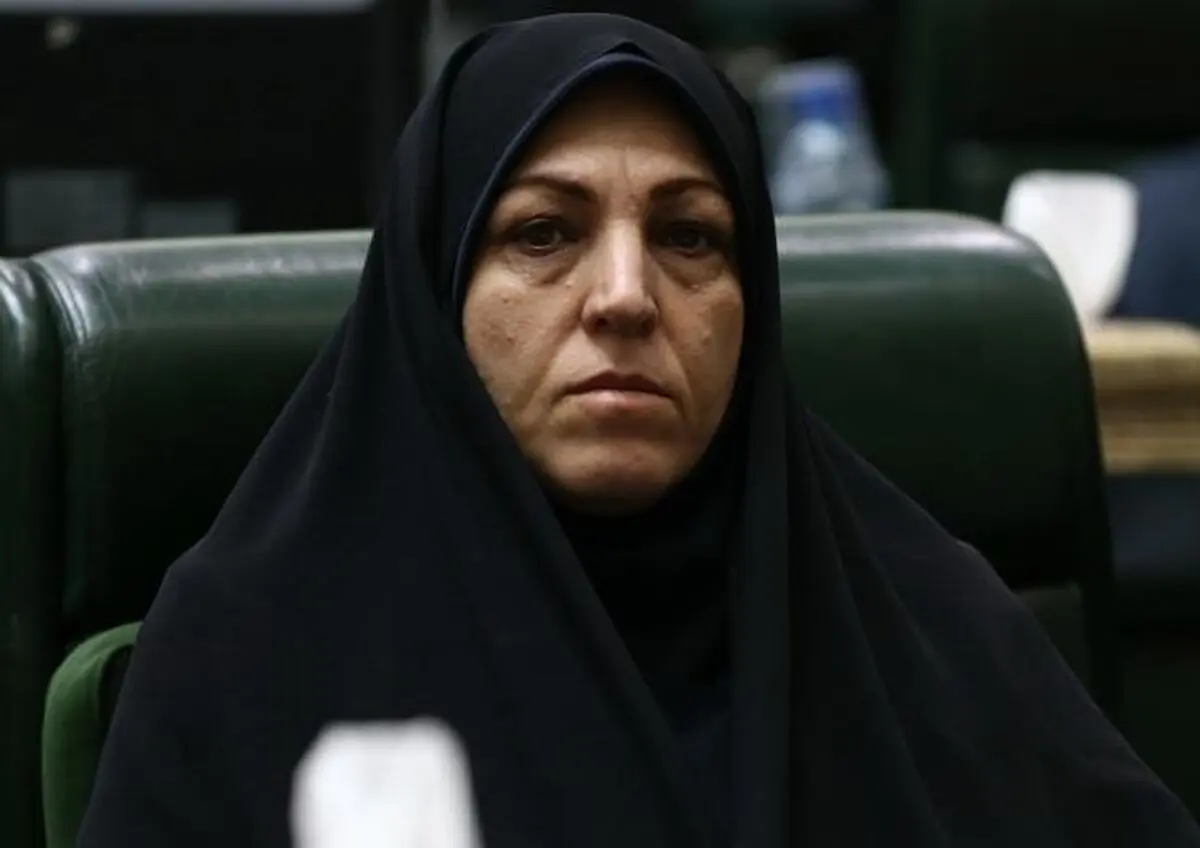 نقش پررنگ ماماها در مناطق سیل‌زده/ چالش اشتغال ماماها در کشور