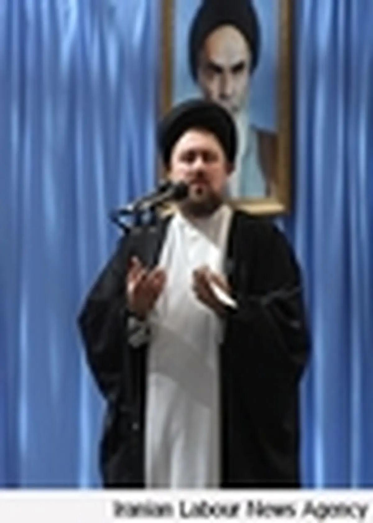 حضور سید حسن خمینی در اردوی ستارگان پرسپولیس