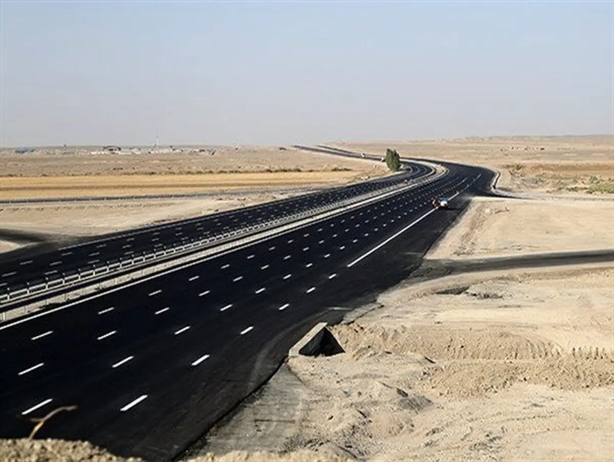 محور چهارخطه دهریز نهاوند زیر بار ترافیک رفت