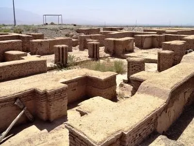 شهر کهن جیرفت ۵ هزار سال قدمت دارد/ گمانه‌زنی دوباره اتلاف بودجه است