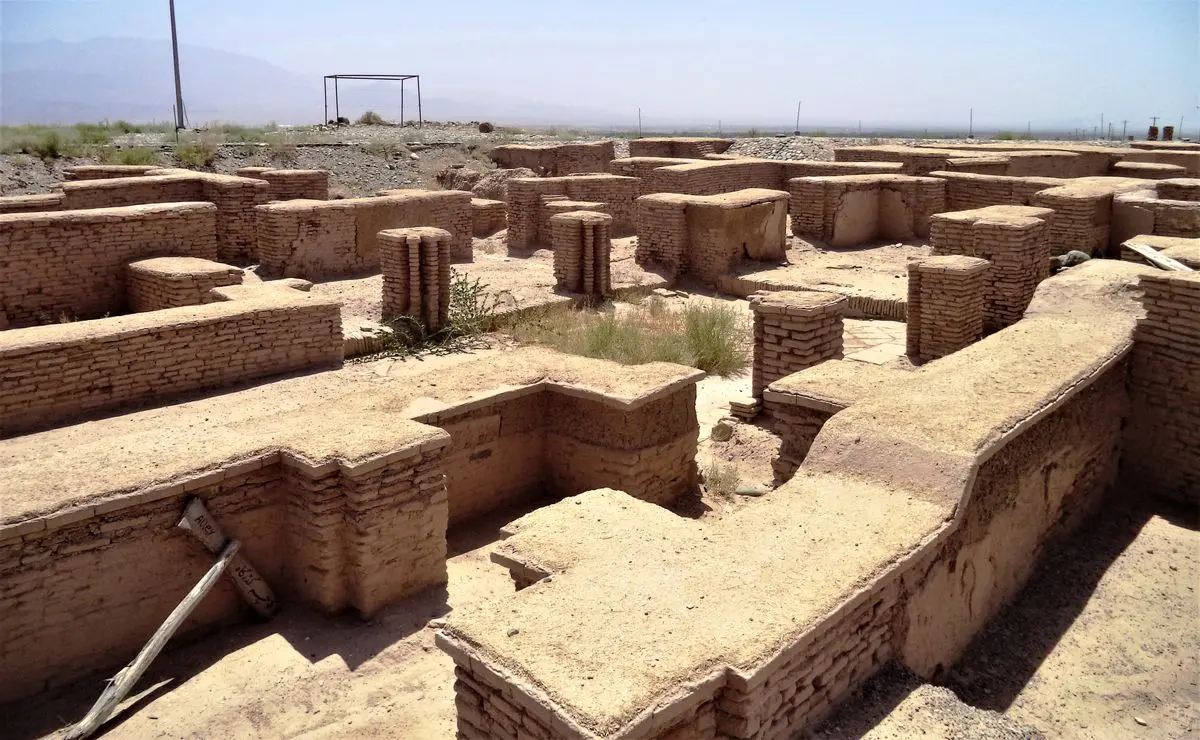 شهر کهن جیرفت ۵ هزار سال قدمت دارد/ گمانه‌زنی دوباره اتلاف بودجه است