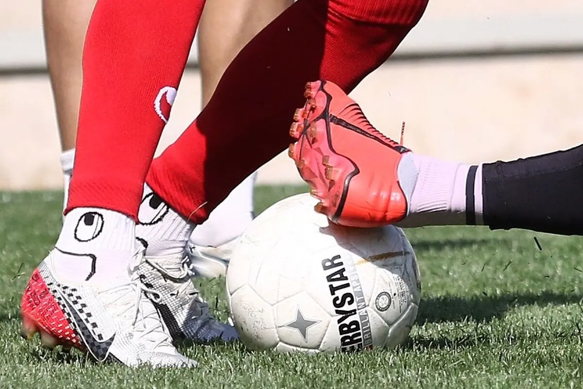بازی دوستانه رسانه ورزش ایران و منتخب گل گهر باحضور عادل
