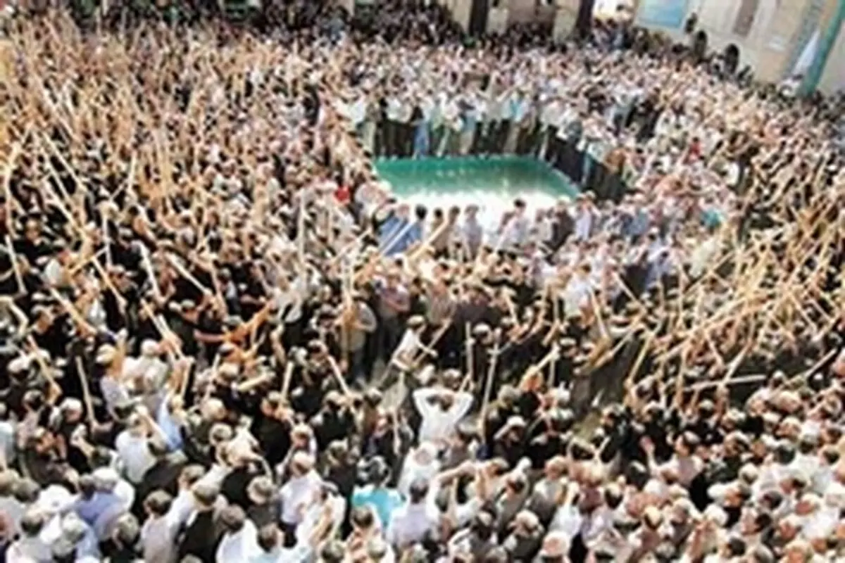 مراسم سنتی مذهبی قالیشویان در مشهد اردهال کاشان برگزار شد
