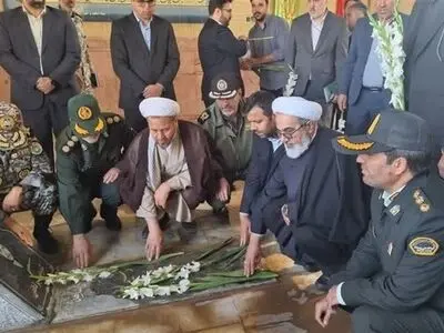 برای هر مسئولیتی که داریم خون ۷۰ شهید ریخته شده است 