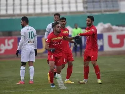 ویدیو: گل اول آلومینیوم اراک به سپاهان توسط محمود قائدرحمتی 