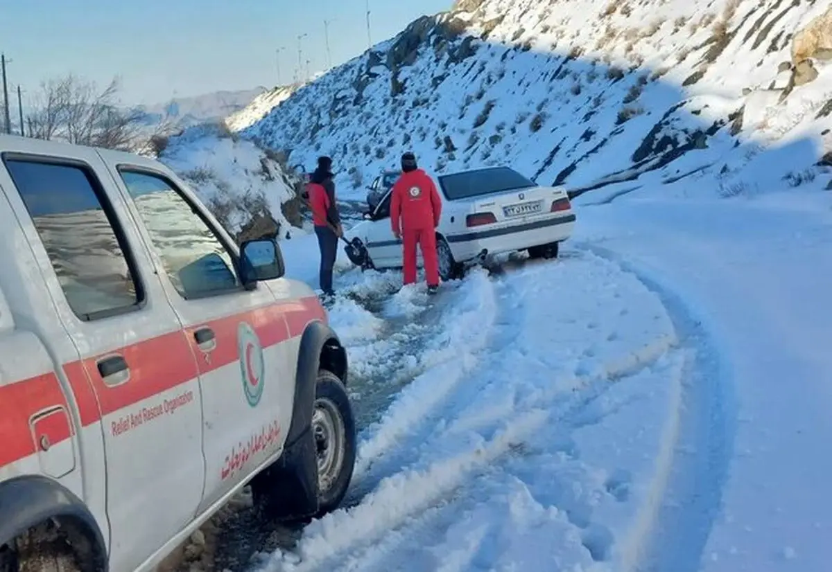 امدادرسانی هلال احمر به ۳۱۰۰ نفر در حوادث جوی