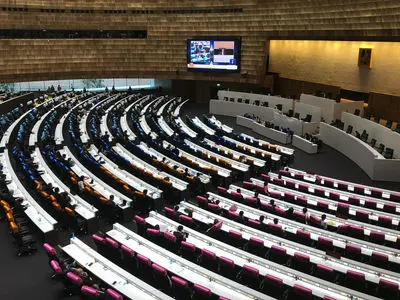 پارلمان تایلند برای برگزاری انتخابات عمومی منحل شد