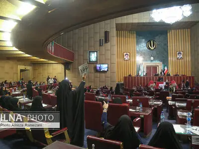 دومین نشست نهمین مجلس دانش آموزی