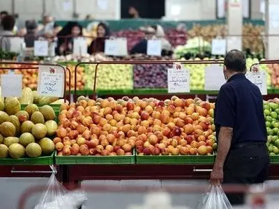 ذخیره کالاهای اساسی در تهران تا چندین ماه/ انبارها دائماً شارژ می‌شود 