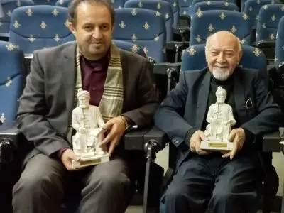 جایزه نشان فردوسی برای استادان برتر زبان و ادب فارسی معاونت صدا