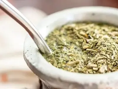 چای گیاهی محبوبی که باعث لاغری می‌شود 