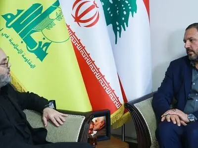 دیدار رئیس شورای عالی استان‌ها با نماینده حزب‌الله در ایران 