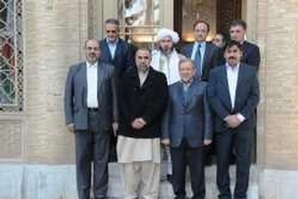 استان اصفهان خواستار تحکیم ارتباطات با کشور پاکستان و به طور خاص استان پیشاور است