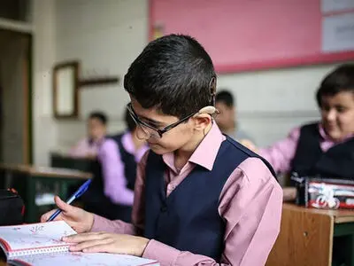 راه‌اندازی حدود ۲۱۰۰ فضای ورزشی استاندارد  درون مدرسه در کشور