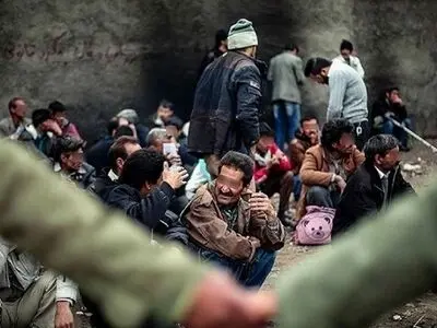 تداوم اجرای طرح جمع‌آوری معتادان متجاهر و خرده‌فروشان مواد مخدر از اطراف مراکز آموزشی تهران 