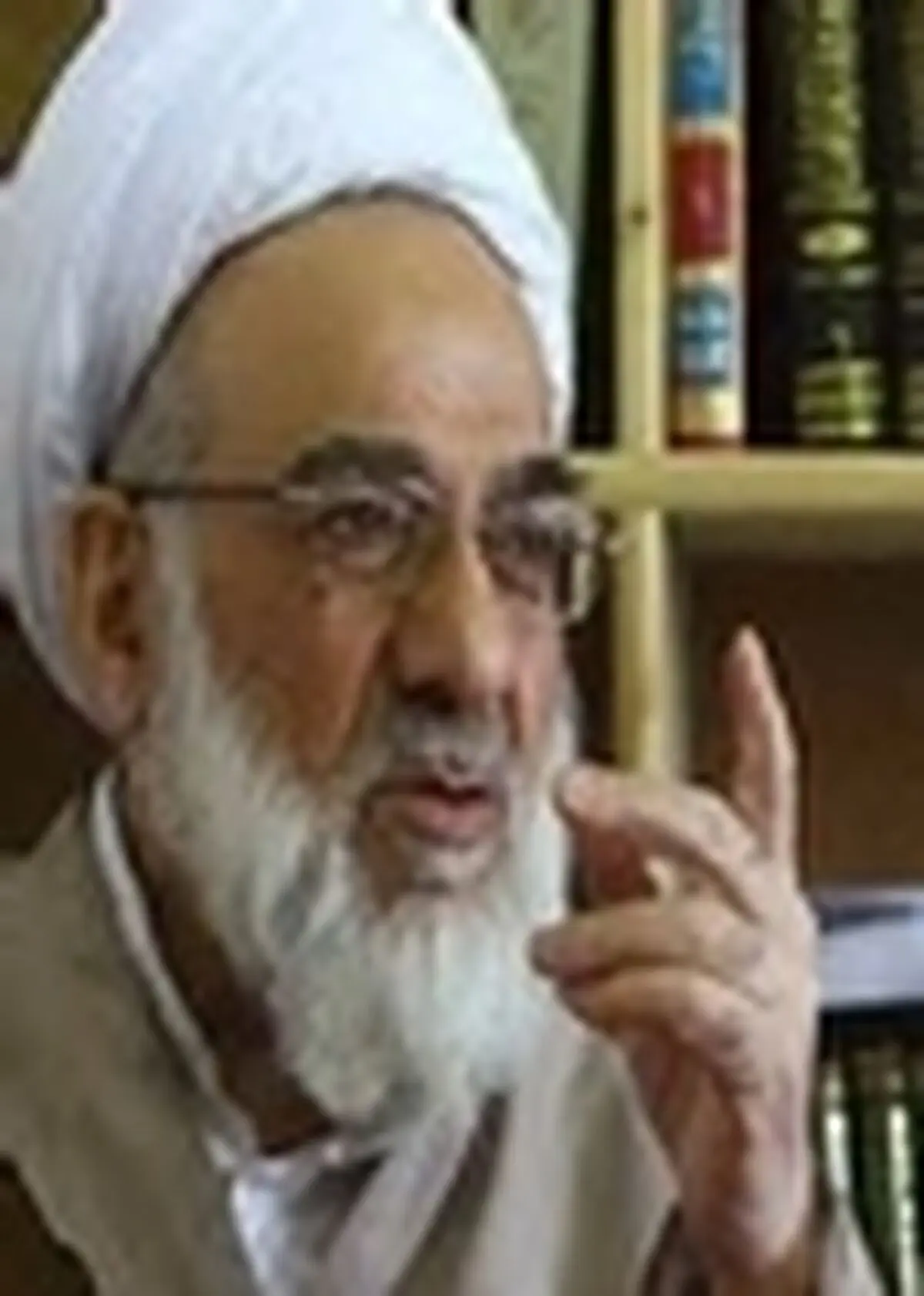 آیت‌الله العظمی گرامی از بیمارستان رحیمیان قزوین مرخص شد