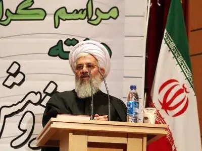 معجزه علم به دست دانشگاهیان است