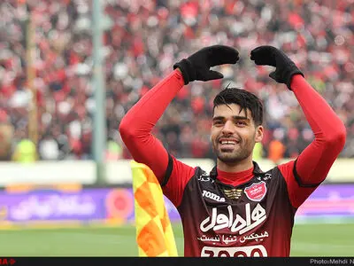 اعلام آمادگی رسمی پرسپولیس برای جدایی مهدی طارمی