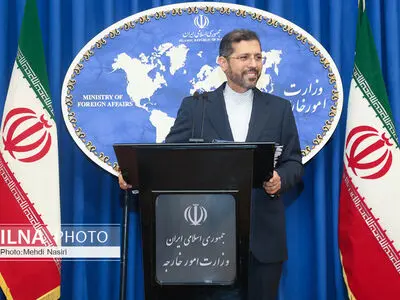 طهران ترفض بیانی فرنسا والمانیا حول ناقلتی النفط الیونانیتین