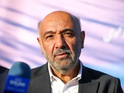 وزیر تعاون، کار و رفاه اجتماعی وارد استان مرکزی شد