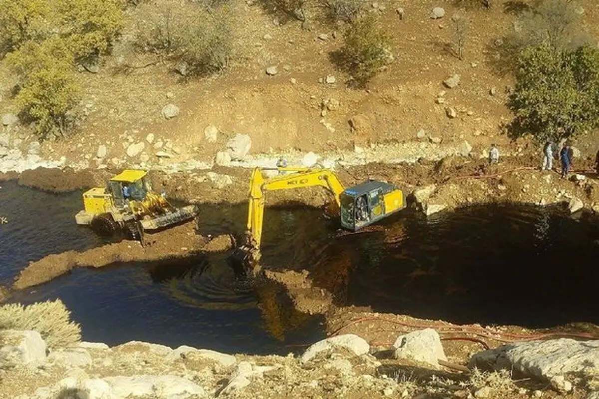 رانش کوه علت شکستگی لوله انتقال نفت در میانکوه اردل است