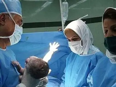 تولد نوزاد سالم از مادر کرونایی در پیرانشهر