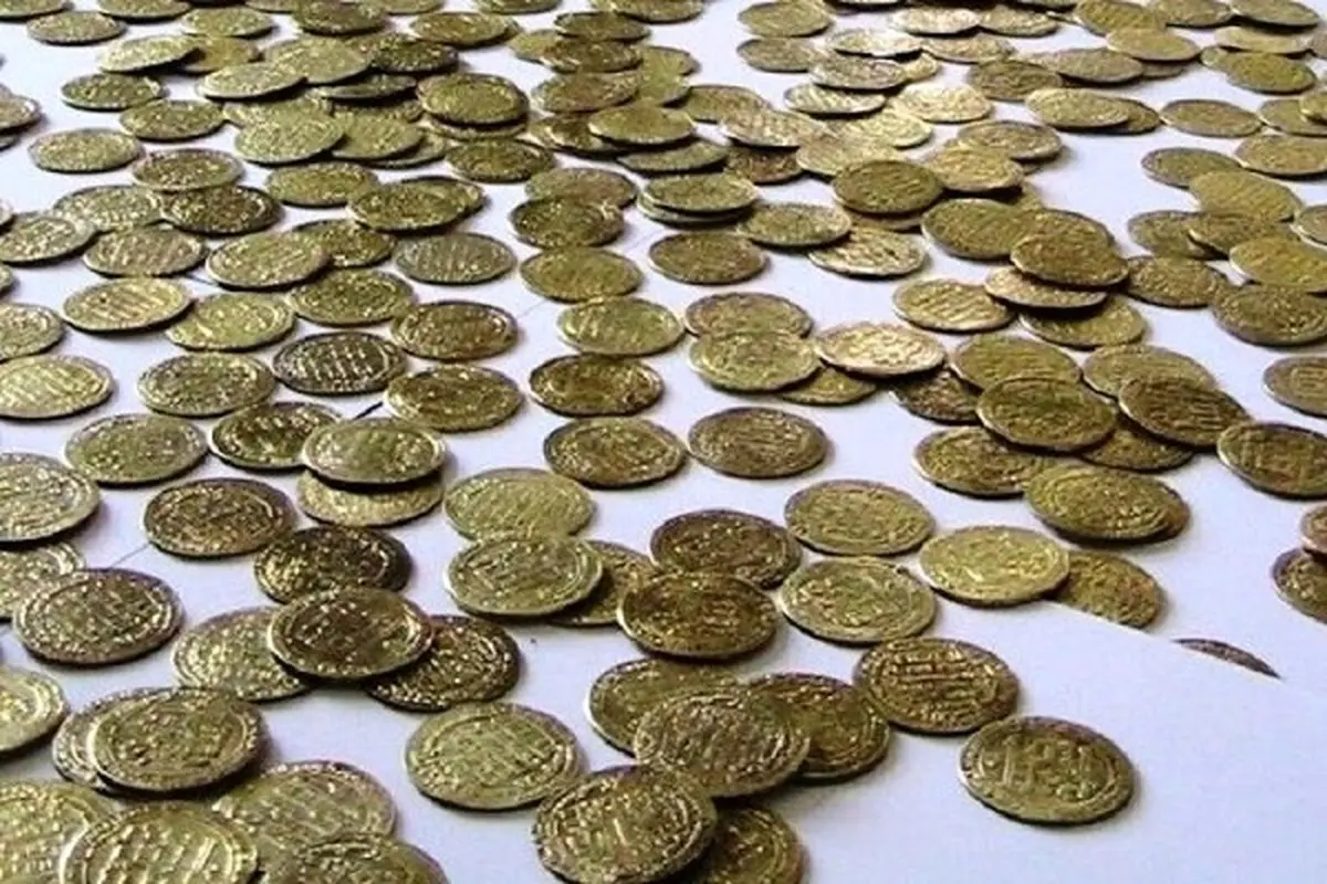کشف ۱۰۴۵ سکه تقلبی منسوب به دوره هخامنشیان