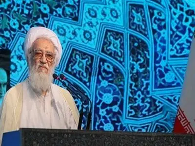 خطیب جمعة طهران: زیارة الاسد تحمل رسالة واضحة الى الصهاینة وامیرکا