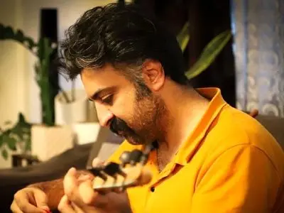 کاوه کلهرنیا درگذشت