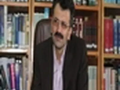 جلوی بازار سیاه و دلالی در بازار واردات خودرو باید گرفته شود